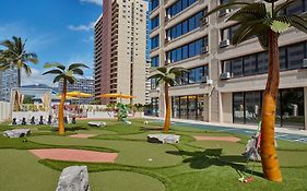 Holiday Inn Express Waikiki By Ihg